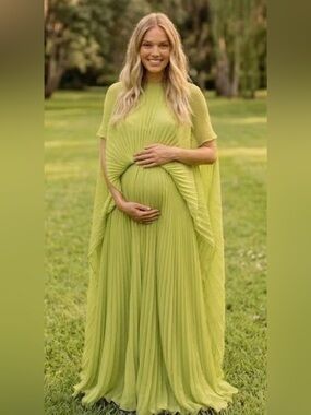 Momyknows Dress